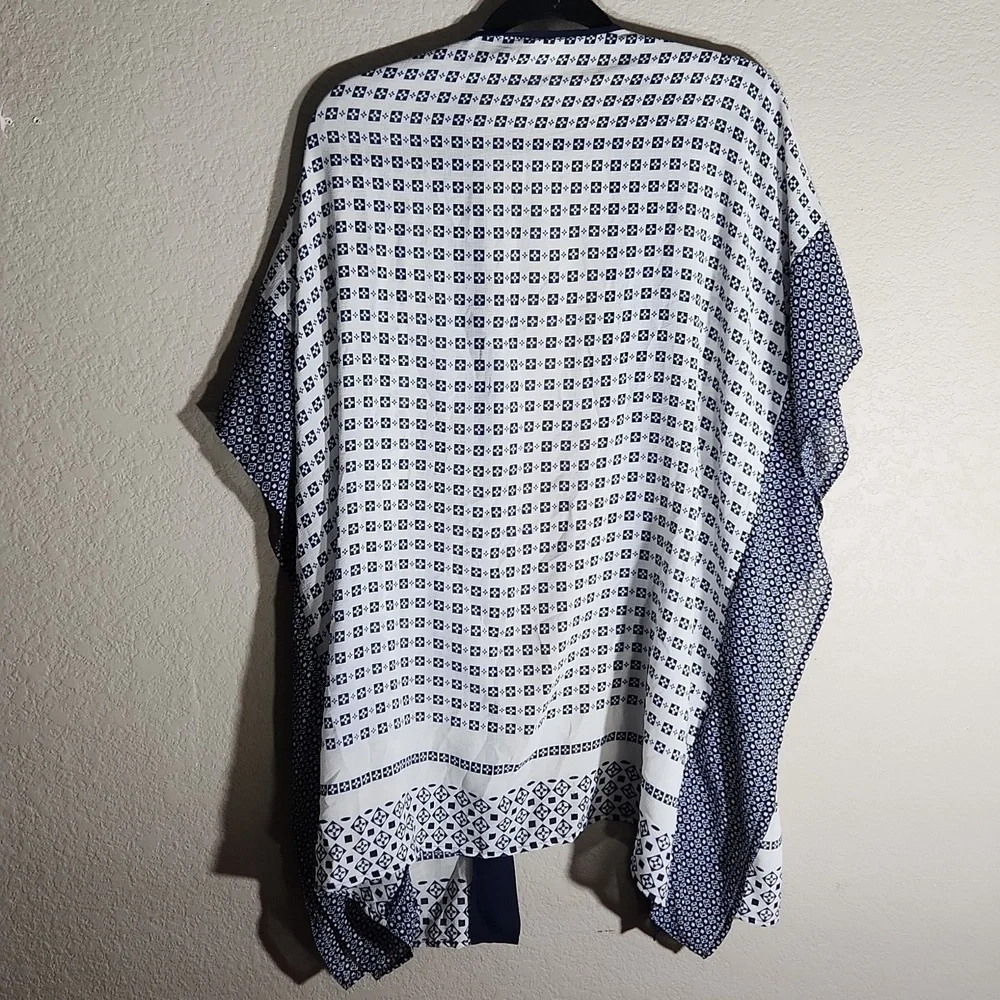 Kona Sol Sheer Cardigan Womens Size M Beach Cover Up Floral Navy Blue White